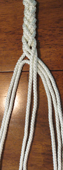 4-strand braid step 1